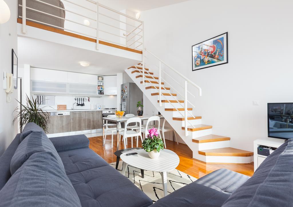 New Gallery Apartment With Beautiful View Башка-Вода Екстер'єр фото